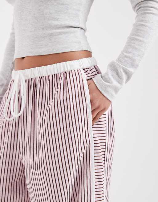 ASOS DESIGN Petite crinkle tipped pull on trousers with tie in pink stripe, 3 of 5