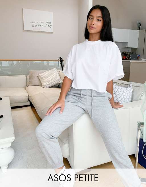 ASOS DESIGN Petite - Crop T-shirt met rechte pasvorm en onafgewerkte rand in wit
