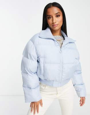 blue cropped puffer