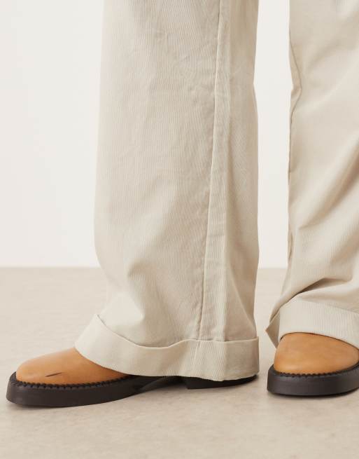 ASOS DESIGN Petite cuffed hem wide leg corduroy pants in cream , 3 of 5