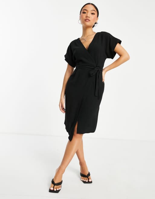 ASOS DESIGN Petite – Czarna kopertowa sukienka midi, 4 z 4