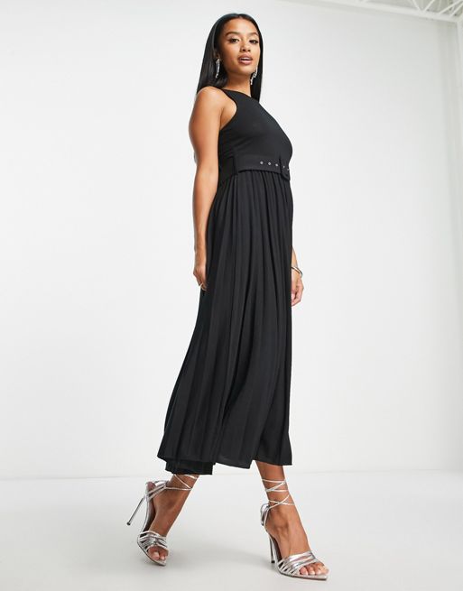 ASOS DESIGN Petite – Czarna plisowana sukienka midi bez rękawów z paskiem |  ASOS