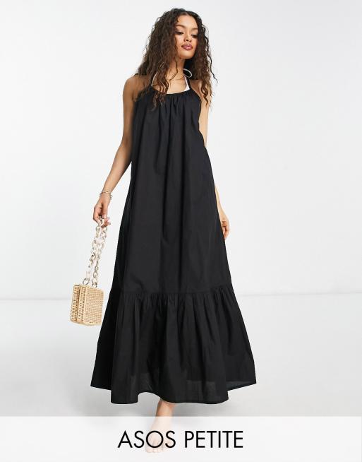 ASOS DESIGN Petite – Czarna sukienka plażowa maxi na ramiączkach z obniżonym tyłem