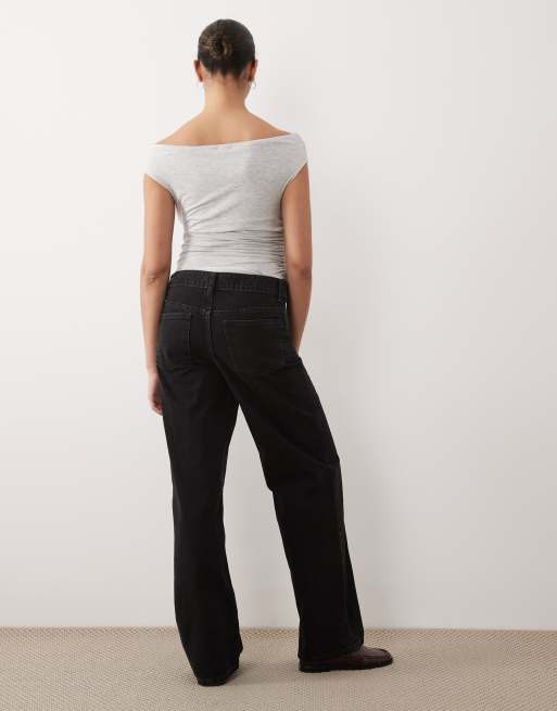 ASOS DESIGN Petite – Czarne jeansy o fasonie dad z szerokimi nogawkami, 2 z 5