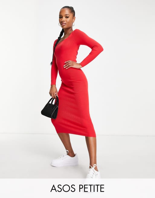 ASOS DESIGN Petite – Czerwona dzianinowa sukienka midi z odkrytymi plecami i marszczeniem