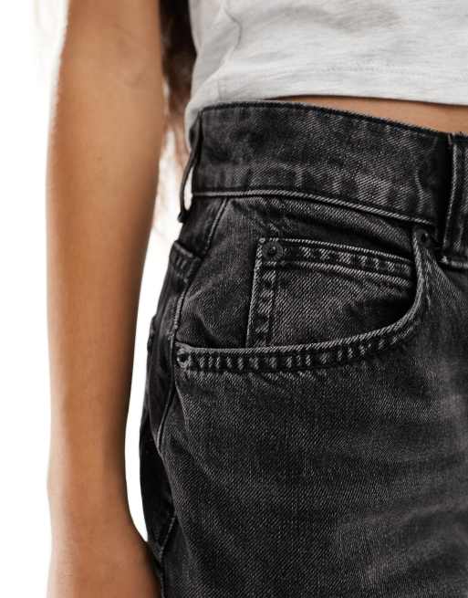 ASOS DESIGN Petite - Dad jeans met wijde pijpen in zwarte wassing, 2 van 5