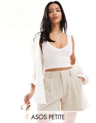 ASOS Petite ASOS DESIGN Petite dad short with linen in natural-Neutral