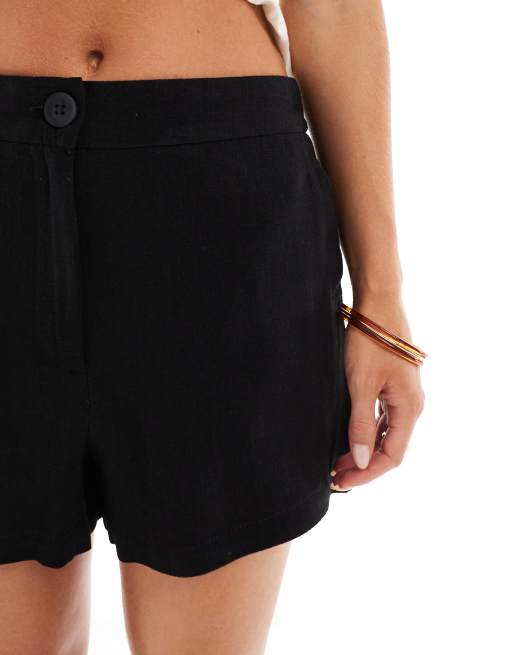 ASOS DESIGN Petite – Dad-Shorts in lockerer Passform in Schwarz mit Leinen, 5 von 5