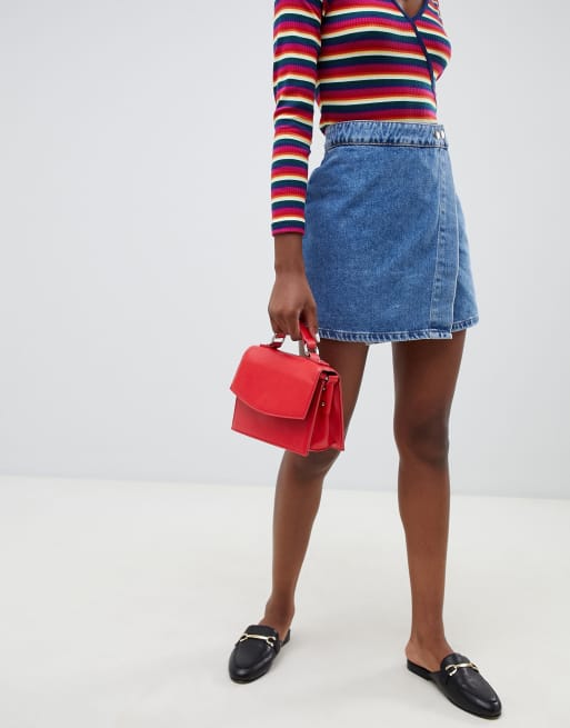 ASOS DESIGN Petite Denim - Gonna di jeans a portafoglio blu lavaggio medio, 4 di 4