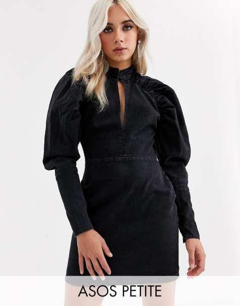 ASOS DESIGN Petite – Denim-Minikleid mit Puffärmeln in verwaschenem Schwarz