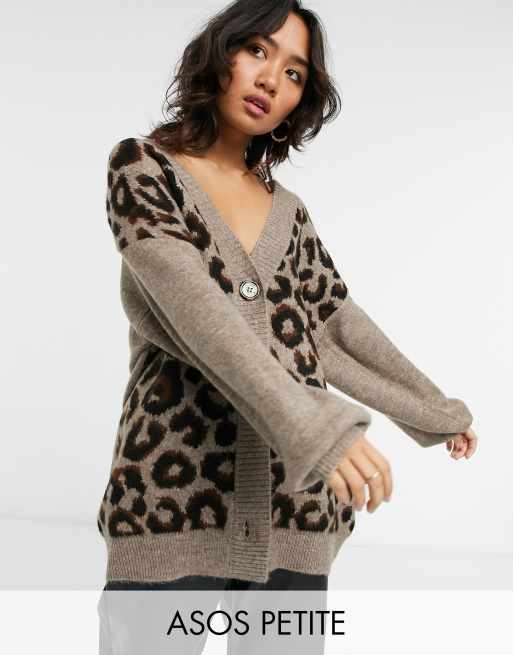 ASOS DESIGN Petite – Djurmönstrad kofta i oversize
