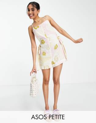 ASOS DESIGN Petite double cloth tie back playsuit in hawaiian print - ASOS Price Checker