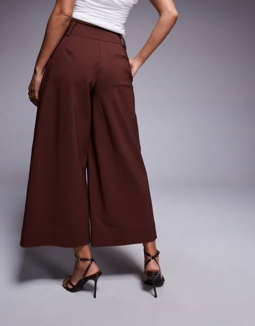 ASOS DESIGN Petite - Elegante cropped broek met lusdetail de taille in chocoladebruin, 3 van 5