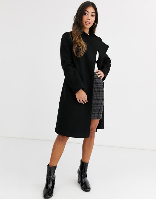 ASOS DESIGN Petite – Eleganter Mantel mit Wickeldesign vorn in Schwarz, 4 von 4