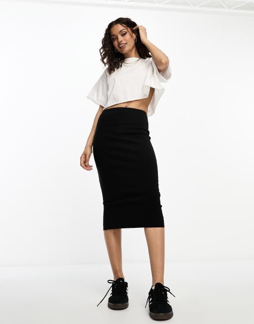 ASOS DESIGN Petite – Elegantes Midi-Bleistiftkleid in Schwarz mit hohem Bund, 3 von 4