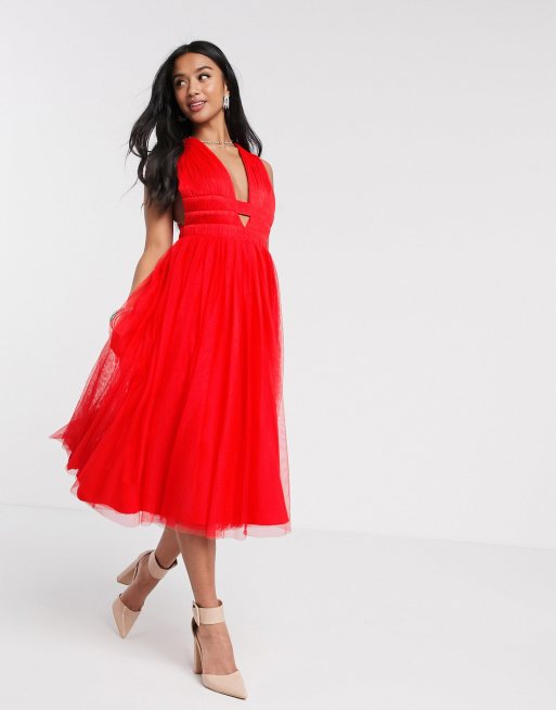 ASOS DESIGN Petite Exclusivit Robe mi longue en tulle d collet plongeant avec bretelles crois es Rouge