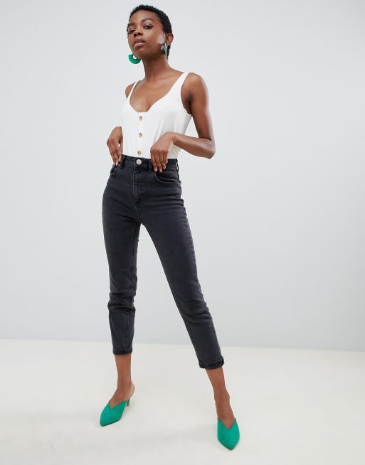 ASOS DESIGN Petite - Farleigh - Mom jeans slim a vita alta nero slavato, 3 di 4