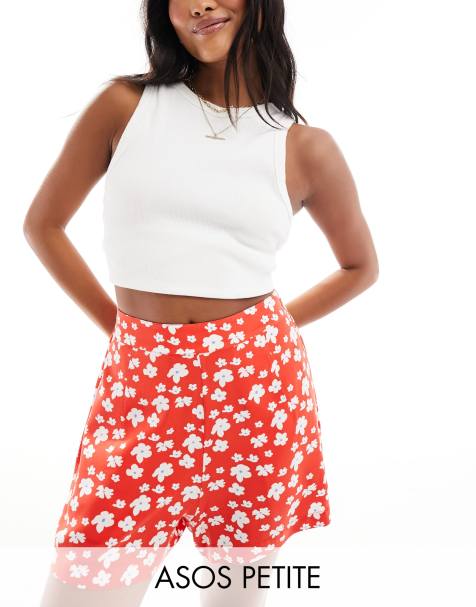 ASOS DESIGN Petite flippy short in red floral print - view 1