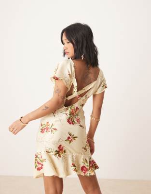 ASOS PETITE ASOS DESIGN PETITE FLUTTER SLEEVE MINI DRESS 