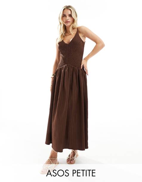 ASOS DESIGN Petite full skirt midi crinkle sundress in chocolate - view 1