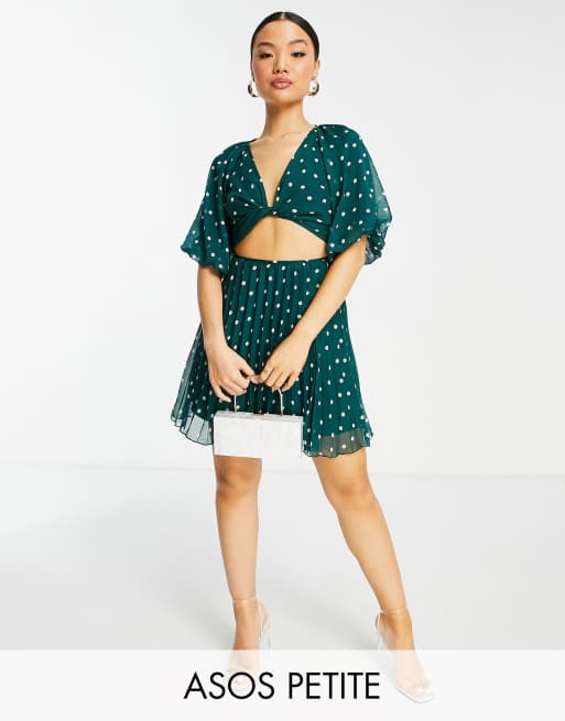 ASOS DESIGN Petite - Geplooide mini-jurk met overslag in groen met witte stippenprint
