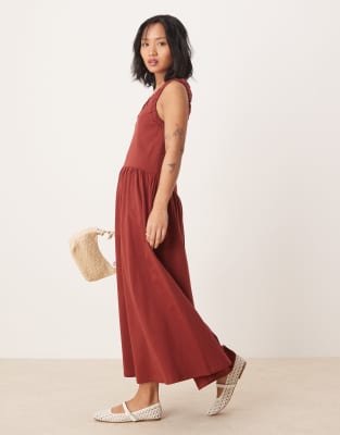 ASOS DESIGN Petite - Gerafftes Midikleid in Rost mit U-Ausschnitt und gesmokten Details-Grün