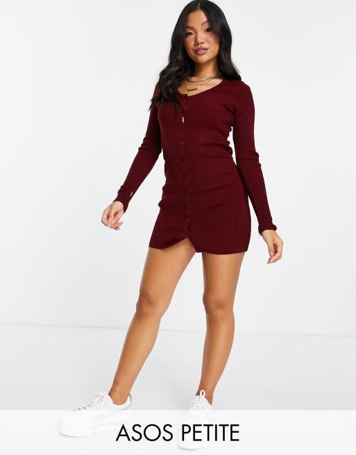 ASOS DESIGN Petite - Geribbelde mini jurk met knopen in donkerrood