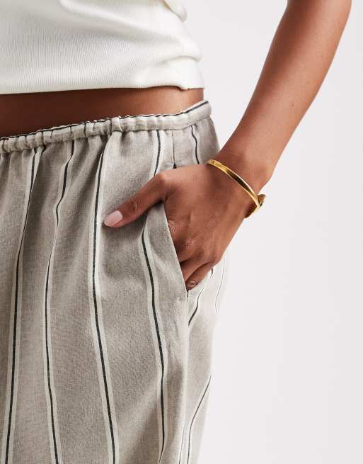 ASOS DESIGN Petite - Gestreepte broek met linnenlook en elastische gestrikte taille in taupe , 3 van 5