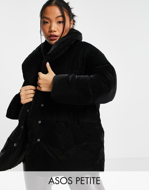 ASOS DESIGN Petite - Gewatteerd jack met velourslook in zwart