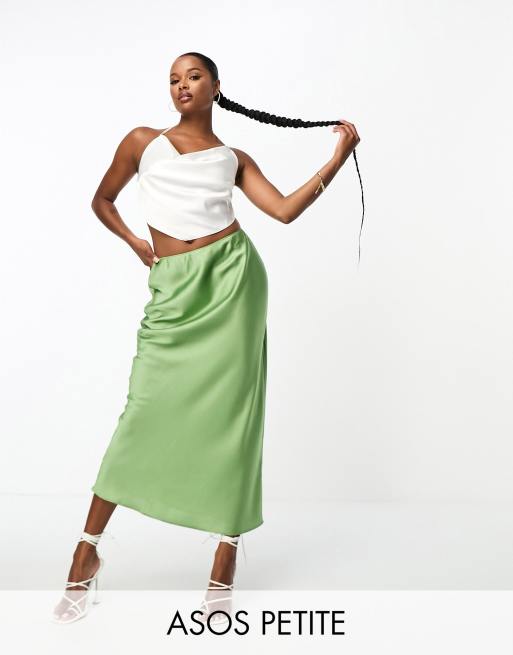 ASOS DESIGN Petite - Gonna midi taglio sbieco in raso verde kaki 