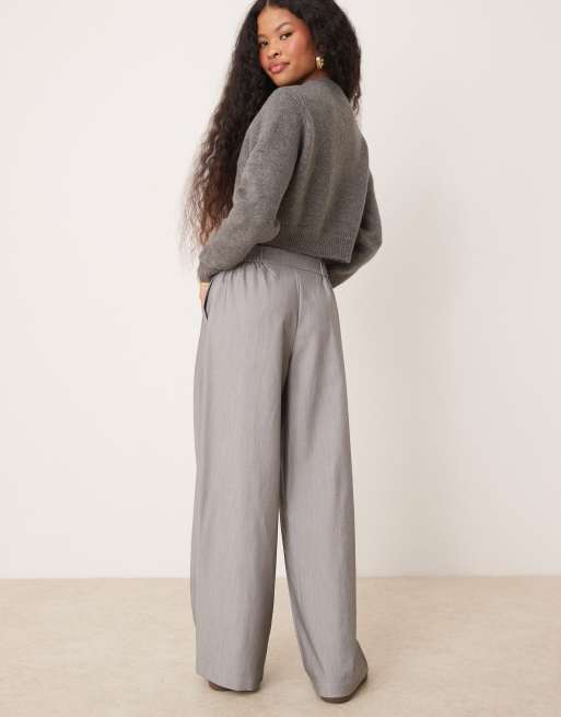 ASOS DESIGN Petite - Grå skræddersyede afslappede bukser med lige ben, 4 af 5
