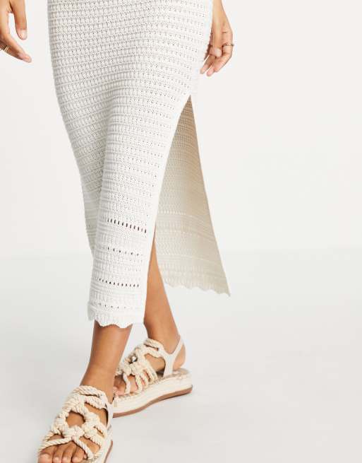 ASOS DESIGN Petite – Gräddvit virkad midiklänning, 3 av 4