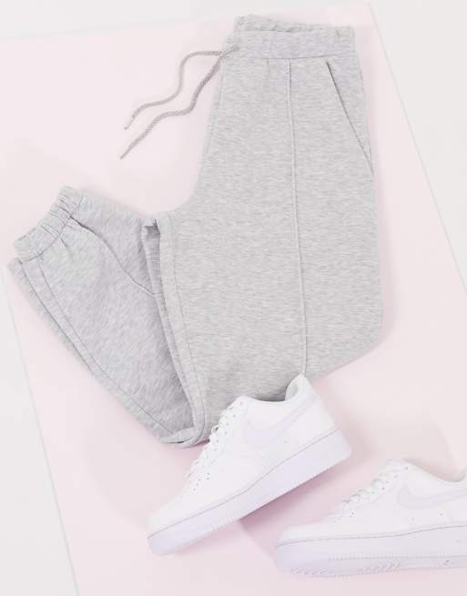 ASOS DESIGN Petite - Gråmeleret oversized joggingbukser med pintuck, 4 af 4