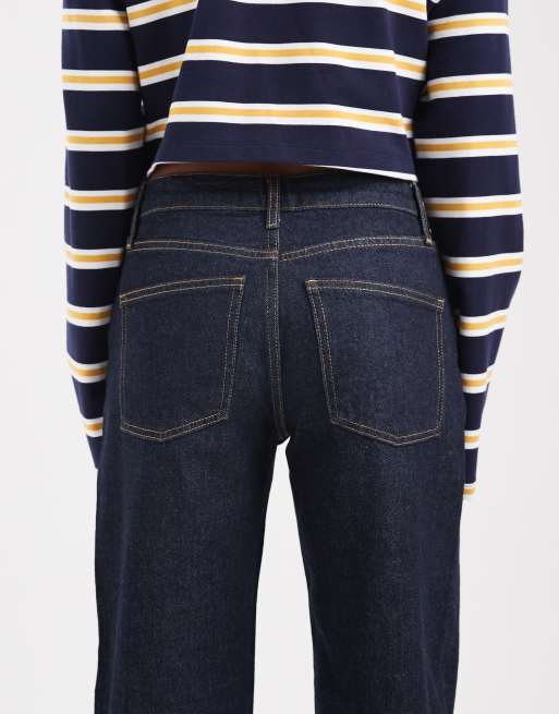 ASOS DESIGN Petite – Granatowe elastyczne jeansy z prostymi nogawkami, 4 z 5