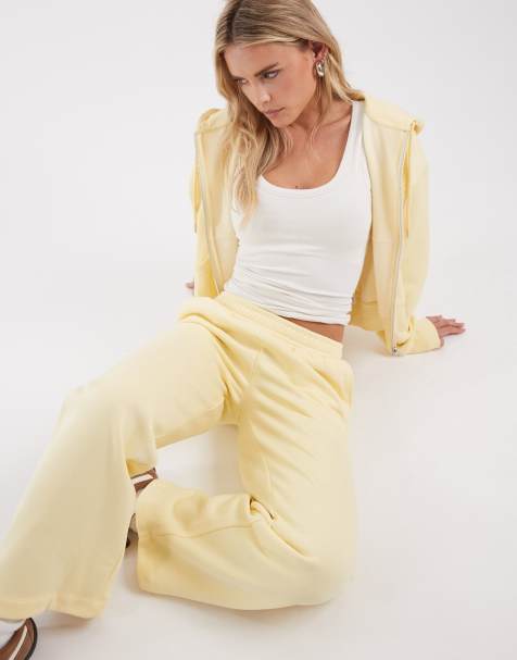 ASOS DESIGN Petite – Gula mjukisbyxor med borstad insida och vida ben - view 1