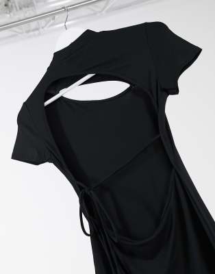 black strappy t shirt dress