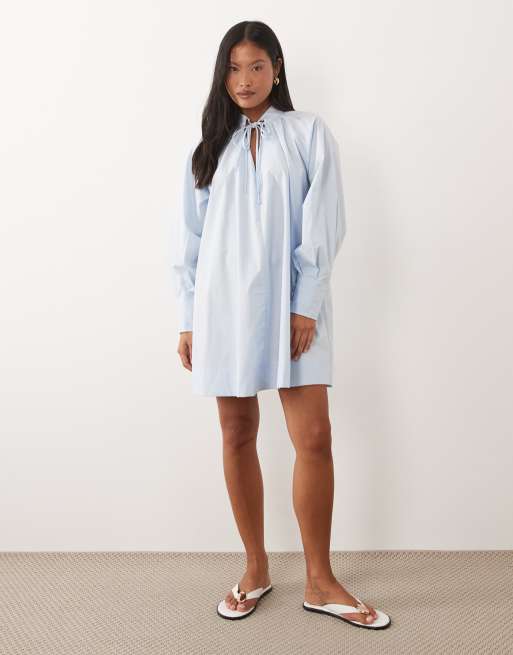 ASOS DESIGN Petite high neck tie poplin mini dress with puff sleeve in soft blue, 3 of 4