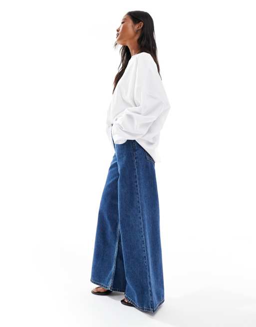 ASOS DESIGN Petite high waist wide leg jeans in midwash blue, 3 of 5