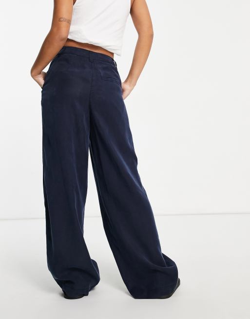 ASOS DESIGN Petite high waist wide leg trouser in navy co-ord