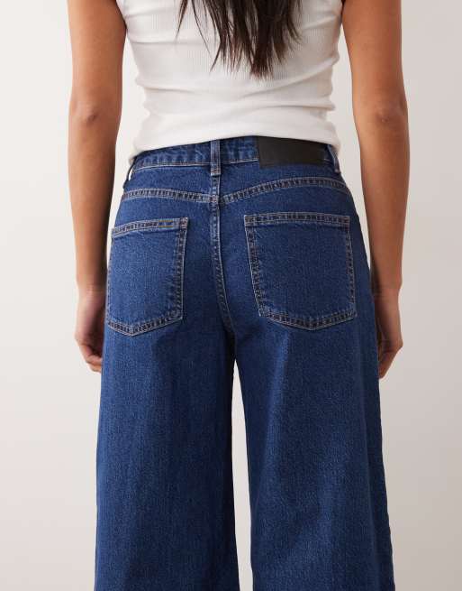 ASOS DESIGN Petite højtaljede jeans med brede ben og forlommer i mørkeblå vask, 5 af 5