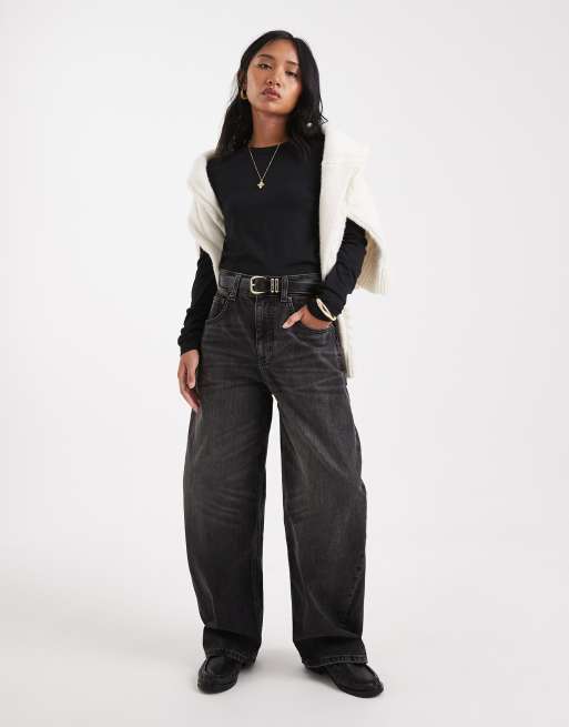 ASOS DESIGN Petite - Højtaljede sorte jeans med barrel-ben