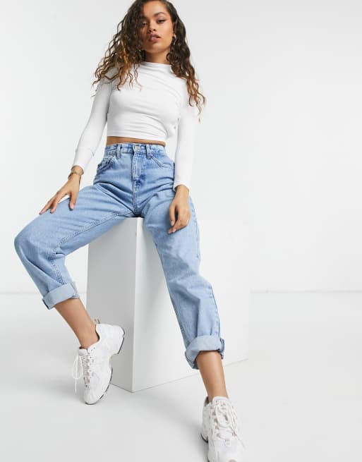 ASOS DESIGN Petite – Hochgeschlossenes Oberteil mit Rückenausschnitt in Weiß, 4 von 4