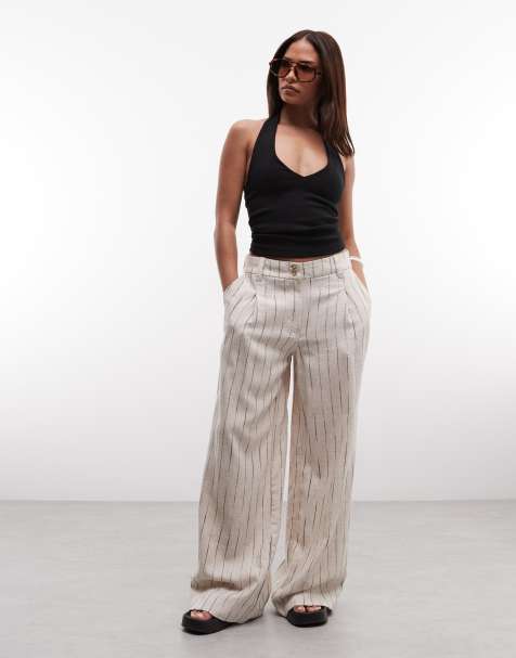 ASOS DESIGN Petite – Hose aus Leinenmix in Naturfarbe mit welligem Linienmuster, weitem Bein und Bundfalten - view 1