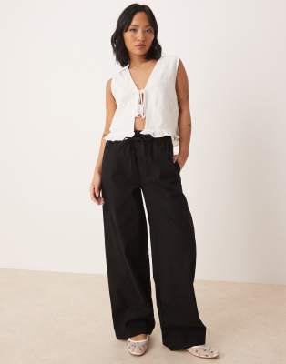 ASOS DESIGN Petite - Hose in schwarzer Leinenoptik mit elastischem Bund