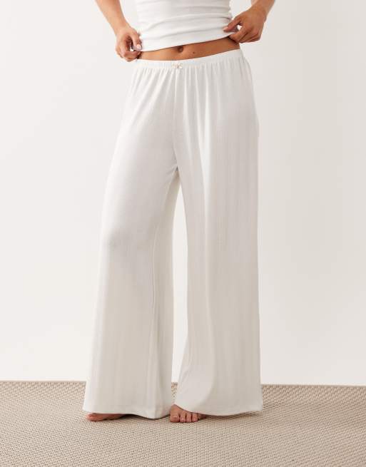 ASOS DESIGN - Hvidt pyjamassæt med rosedetalje i pointelle, 5 af 5