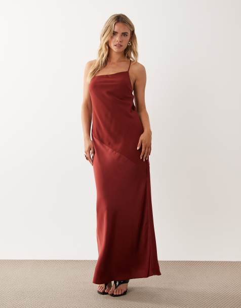 ASOS DESIGN Petite – Hybrid-Maxikleid in Burgunderrot mit schmalen Trägern und Satineinsatz - view 1