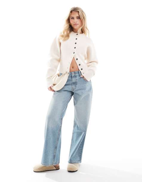 ASOS DESIGN Petite low rise baggy jeans in lightwash 