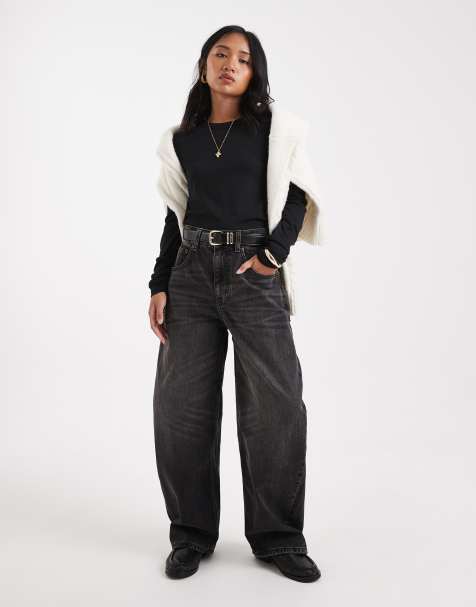 ASOS DESIGN Petite - Jeans met wijde ronde pijpen en hoge taille in zwart - view 1