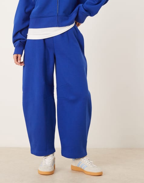 ASOS DESIGN Petite - Joggers bombati blu intenso con interno spazzolato - view 1