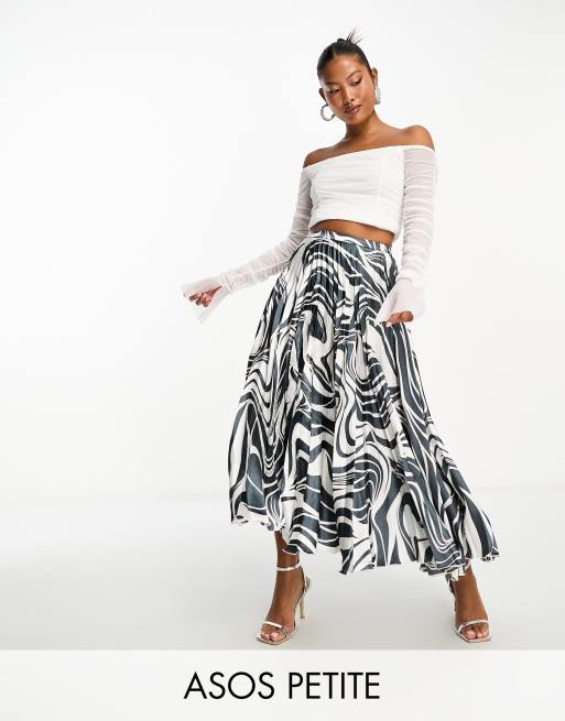 ASOS DESIGN Petite Jupe mi longue plissee effet satine a imprime zebre Noir et blanc